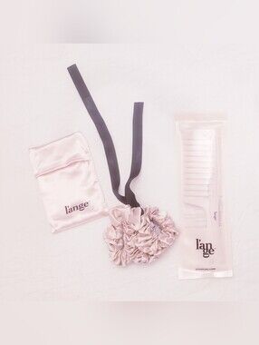 LANGE DETANGLING COMB & SILK SCRUNCHIES